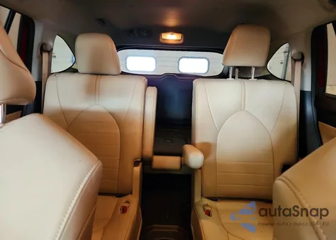 2021 Toyota Highlander Xle z USA, uszkodzony, nr VIN 5TDHZRBH1MS125155